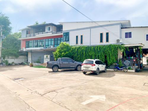 Three Bridges Hotel