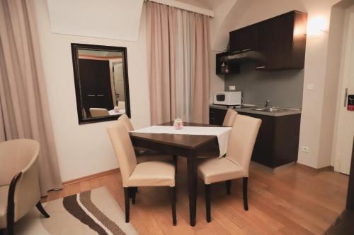 virtuve, Sobe Bernarda in Varaždinske Toplice
