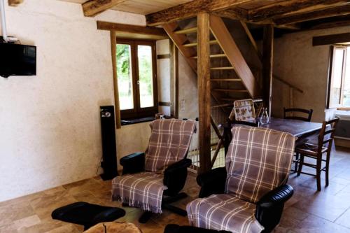 Gîte de France Gîte de coiral 3 épis - Gîte de France 2 personnes MAE-9524 (Gite de France Gite de coiral 3 epis - Gite de France 2 personnes MAE-9524) in St Merd De Lapleau
