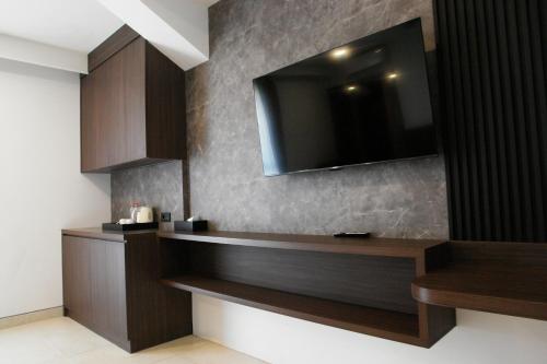 Deluxe King Room image 4