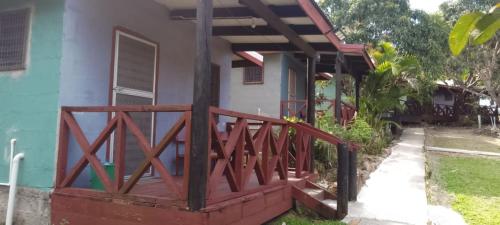 ทางเข้า, Outback Retreat Hotel in บา