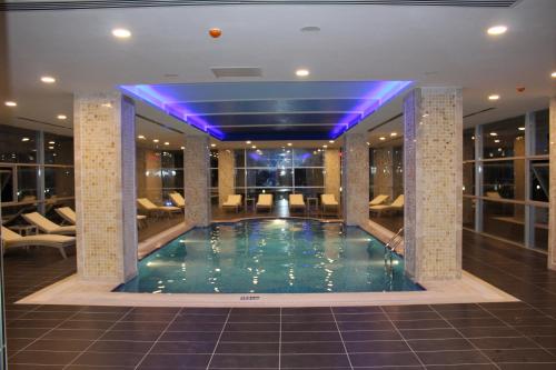 Úszómedence, Dedeman Park Elazig in Elazig