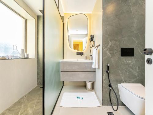 FAM Living - Stunning 2 Bedroom Home In JBR, Dubaï (photo 9)
