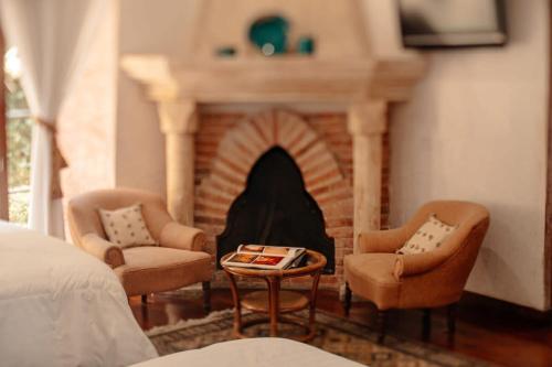 Zahar Boutique Stay Volcano Views and Pool, Antigua Guatemala (foto 10)