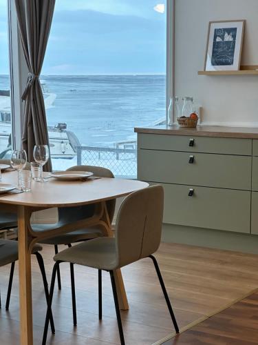 Illu Rental - Green House with Iceberg view in ลูลิสซัท