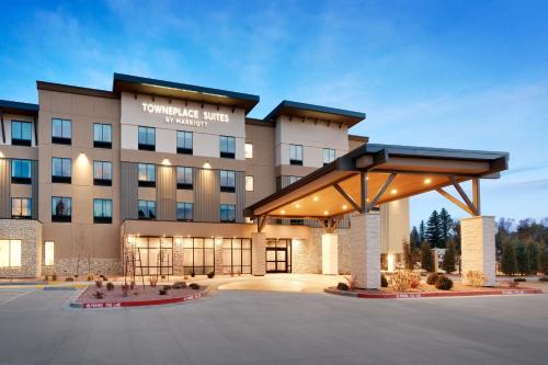 . TownePlace Suites by Marriott Show Low