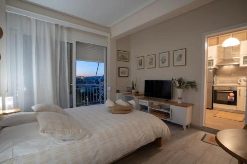 Acropolis view topfloor apartment - image 3