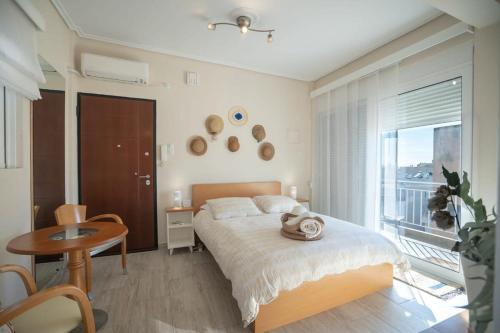 Acropolis view topfloor apartment - image 5