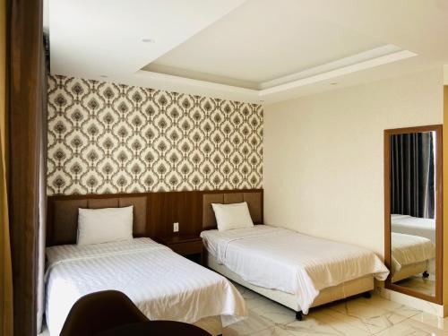 2 twin beds