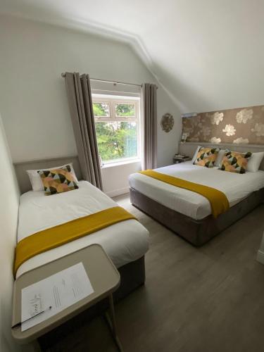 The Town House Hotel - image 7