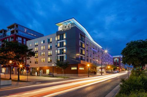 Aloft by Marriott Minneapolis, Minneapolis