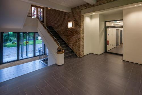 المرافق, Haus Overbach in جوليش
