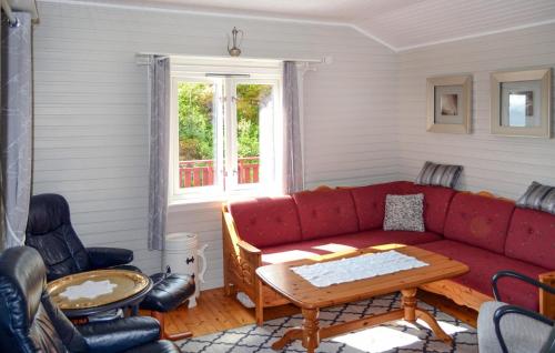 Pet Friendly Home In Straumsjøen in Straumsjoen