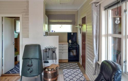 Konyha, Pet Friendly Home In Straumsjøen in Straumsjoen