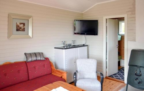 Pet Friendly Home In Straumsjøen in Straumsjoen