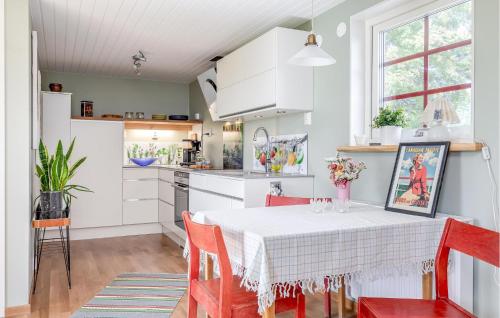 Cozy Home In Lund With Kitchen