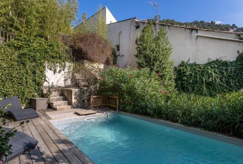 Maison dans le Luberon avec piscine - Location saisonnière - Robion