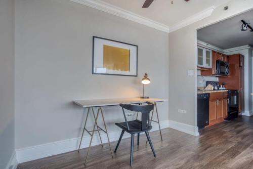 CozySuites 800 Tower 1BR with gym! 23 in Louisville, USA