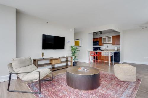 CozySuites 800 Tower 1BR with gym! 09 in Louisville, USA