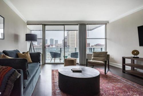CozySuites 800 Tower 1BR with gym! 12 in Louisville, USA