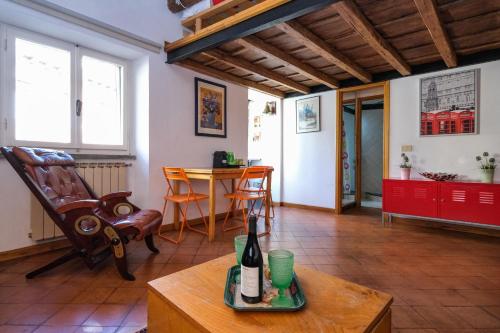 Trastevere Characteristic Roman Home, Rzym (zdjęcie 6)
