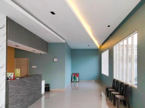 Lobi, Wikost Premiere Inn mitra RedDoorz in Kendal