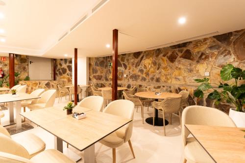 HL Rondo Hotel - image 8