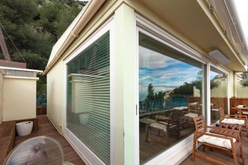 3 bedrooms Duplex penthouse - Monaco border 2min walking distance in Menton