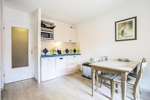 Residence Saint-Raphael Valescure - maeva Home - Studio 4 personnes Selection MAE-3064 near Valescure Golf Club