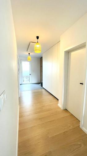 House FLOW, 3 room, free 2 parking, Bratislava (photo 7)