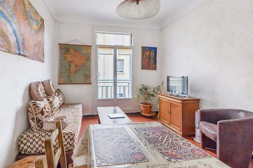 Bright flat in the centre of Marseille - main image