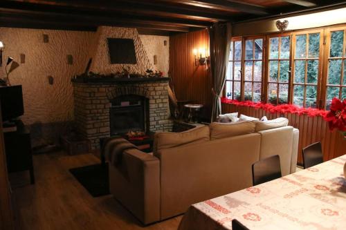 Chalet au bord de l’eau in Saint-Quirin