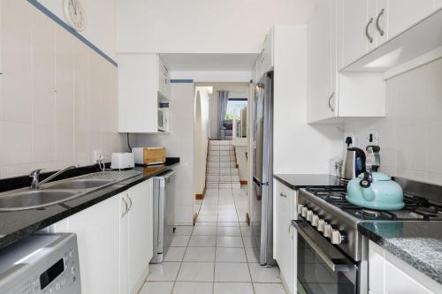 San Lameer Villa 2809 - 3 Bedroom Standard - 6 pax - San Lameer Rental Agency in Soutbrūma