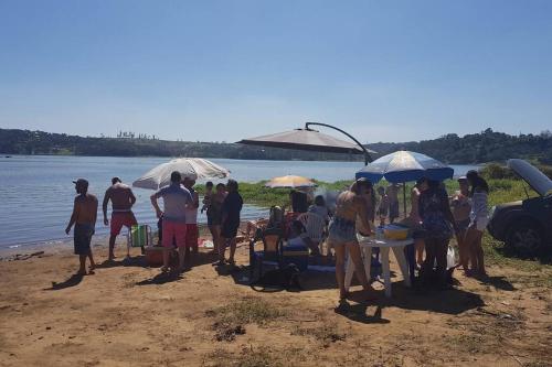 Chácara em Ibiúna com piscina e acesso a represa