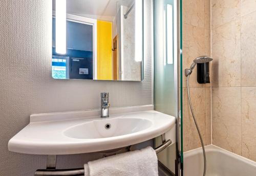 B&B Hôtel Quimper Nord Douarnenez - image 9