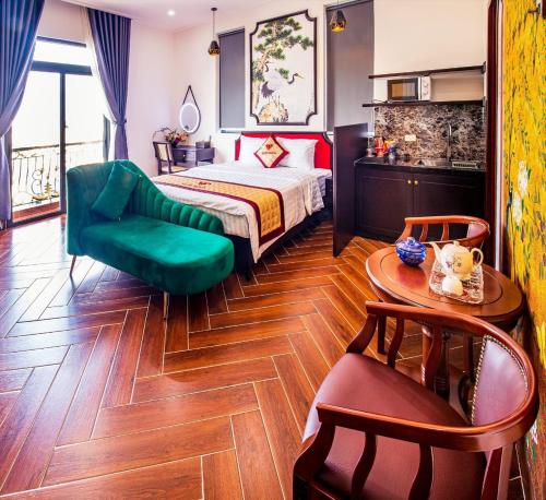 RUBY HOTEL Vinh Long