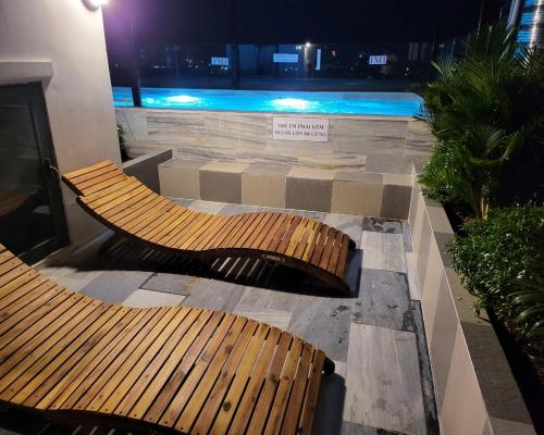 RUBY HOTEL Vinh Long - 수영장