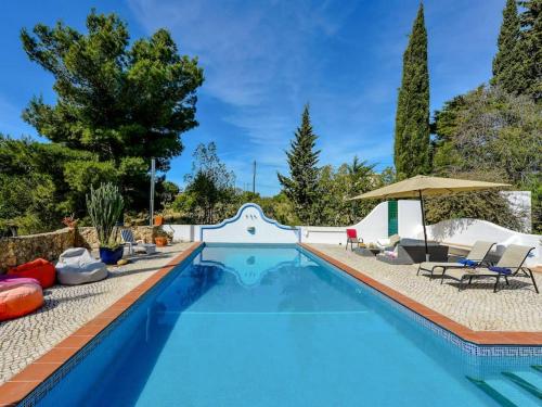 Stylish private villa with Pool near Carvoeira, Algarve – khách sạn tại Lagoa E Carvoeiro