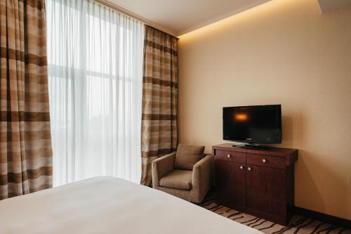 DoubleTree by Hilton Bratislava Room Type - KING GUEST ROOM