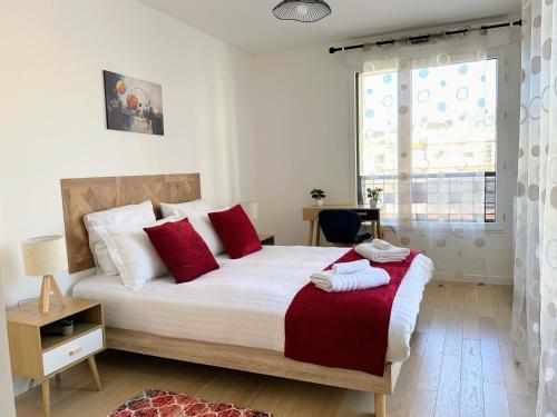 Chic & Cozy Living - Near Heart of Paris - Location saisonnière - Clichy