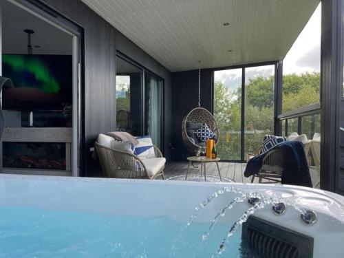 Зручності, Loudoun Mains Luxury Lodges in Н'ювмілнс