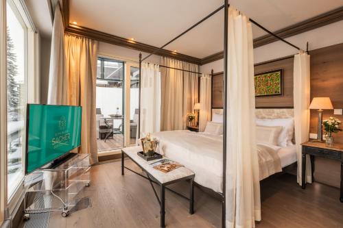 Astoria Resort - image 4