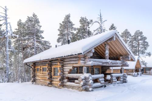 Log Cabin with Loft and Sauna