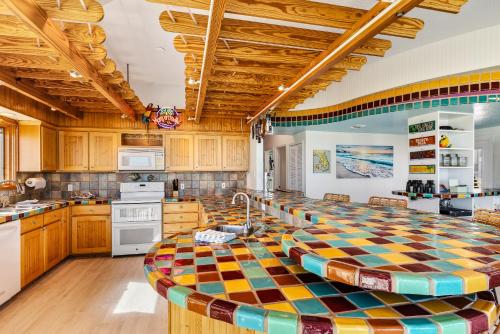 Little Latitdue Bethune Beach Oceanfront Home in New Smyrna Beach, USA