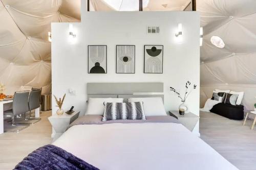 Unique Escapes - Modern Luxury Geodome in Monticello, USA