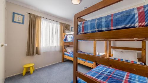 Three-Bedroom Holiday Home  image 5