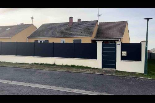 Maison dans Résidence pavillonnaire paisible gîte à louer Montereau-Fault-Yonne