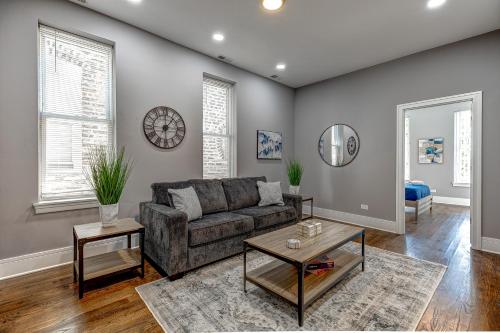 Spacious Ukrainian Village Retreat in Chicago, USA