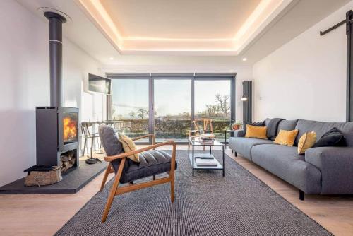 Balone Garden Cottage - Wood Burner