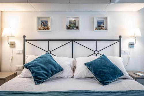 Two-Bedroom Apartment with Balcony image 7